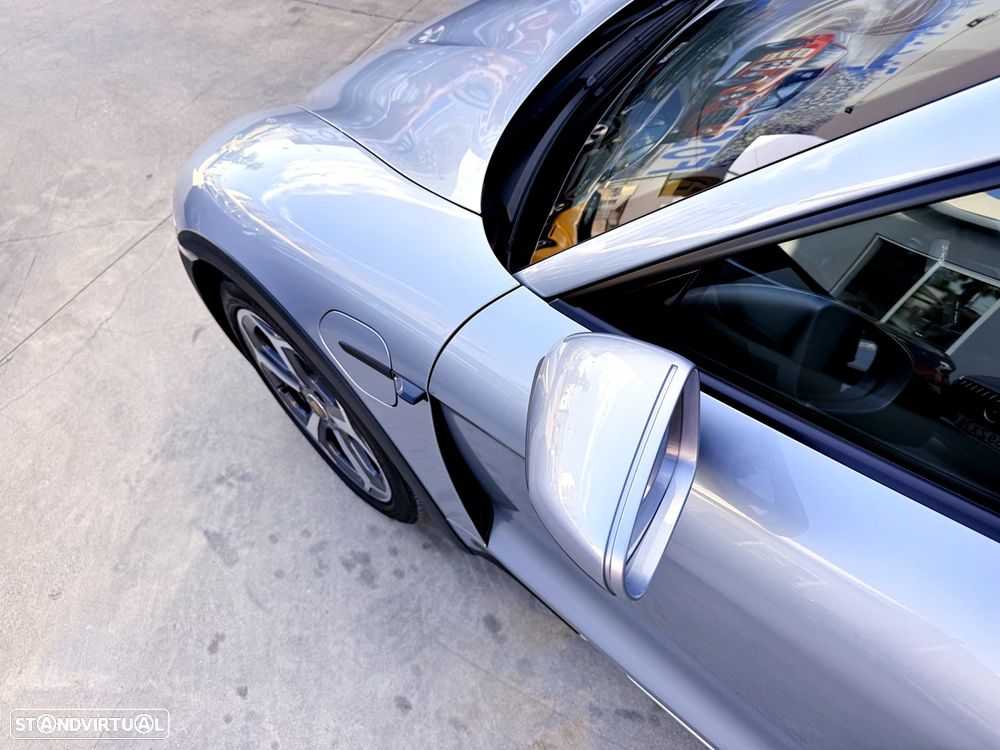 Porsche Taycan Cross Turismo 4 - 53