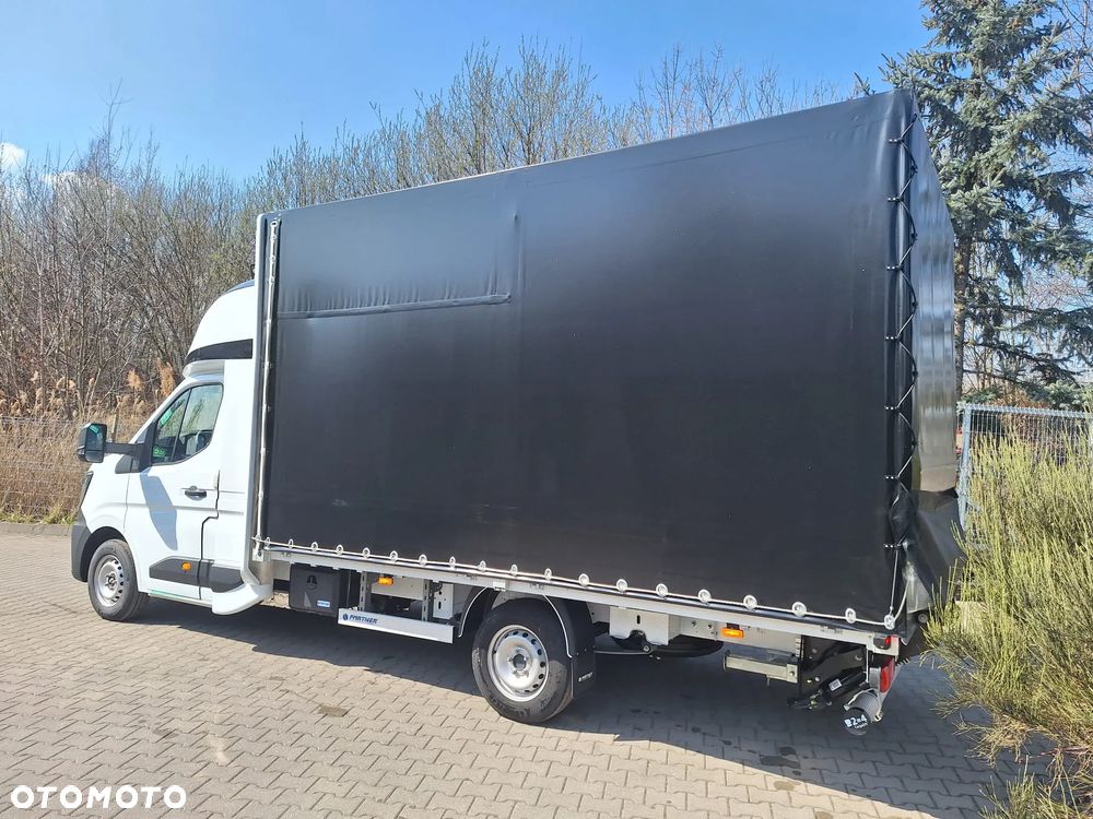 Renault Master - 32