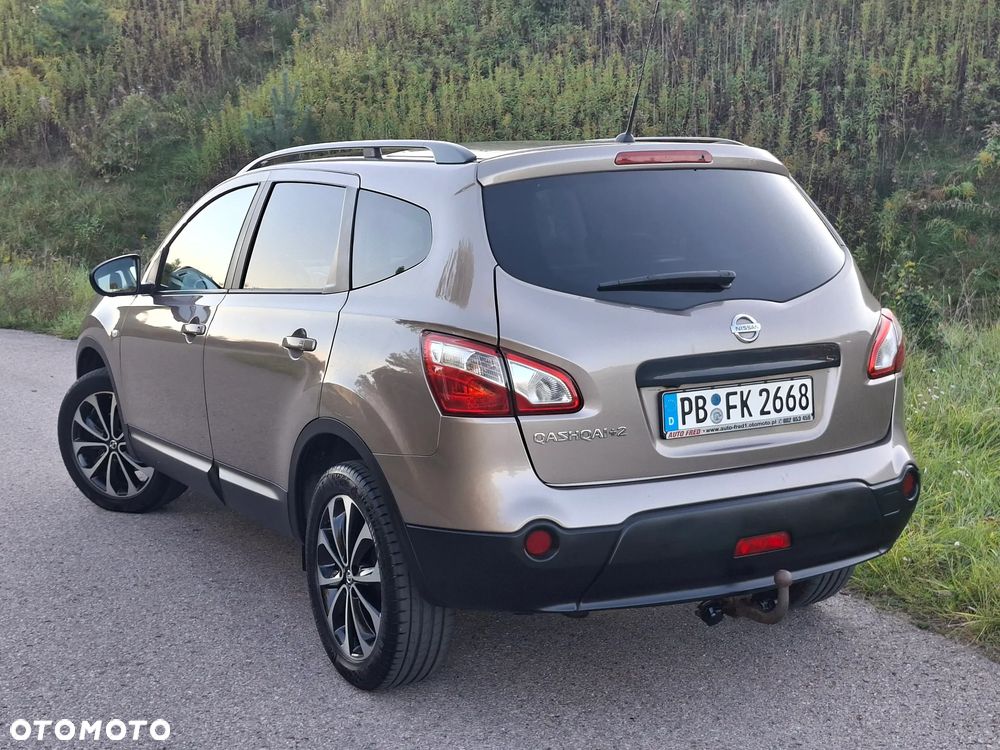 Nissan Qashqai+2 2.0 360 - 17
