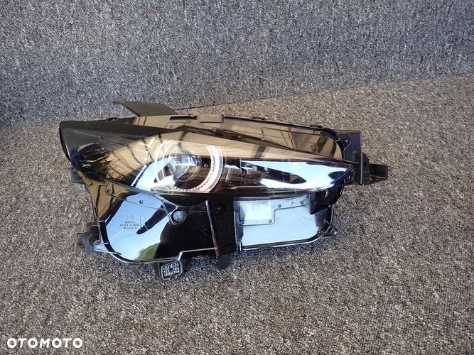 MAZDA CX30 CX-30 FULL LED 19- reflektor prawy lampa prawa 14 PIN DFR7-51030 - 1