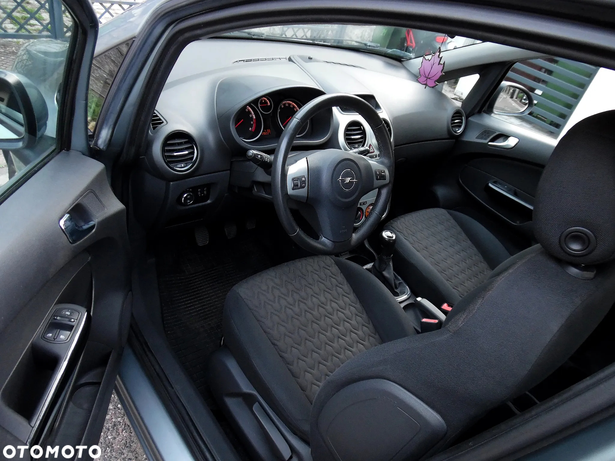 Opel Corsa - 7
