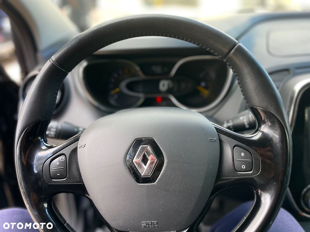 Renault Captur - 24