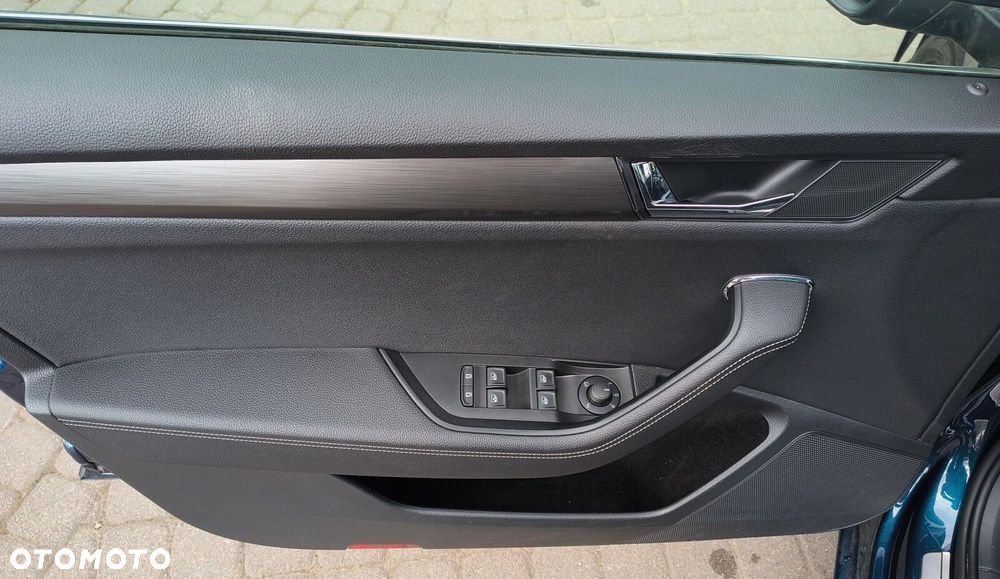 Skoda Superb 2.0 TSI Style DSG - 23