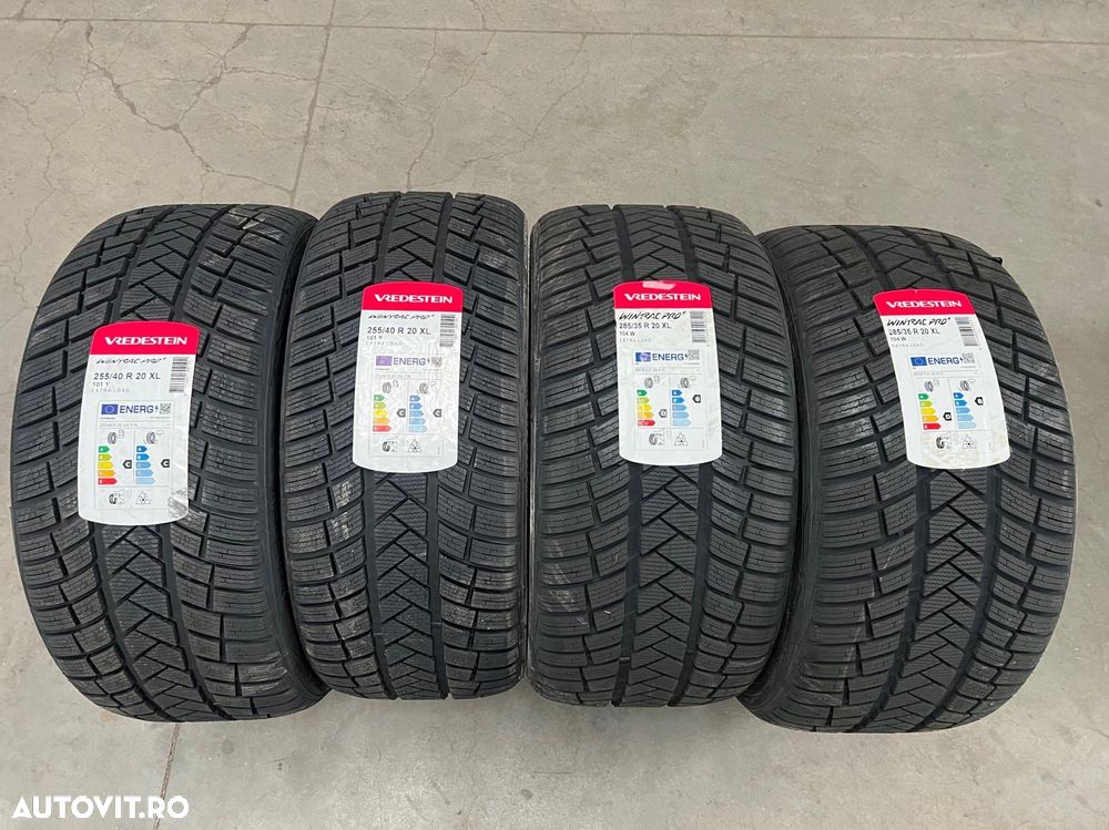 Vând set anvelope 255/40/20-285/35/20 vredestein de iarnă noi