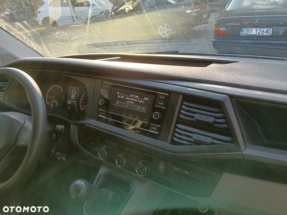 Volkswagen Transporter T6 1 - 15