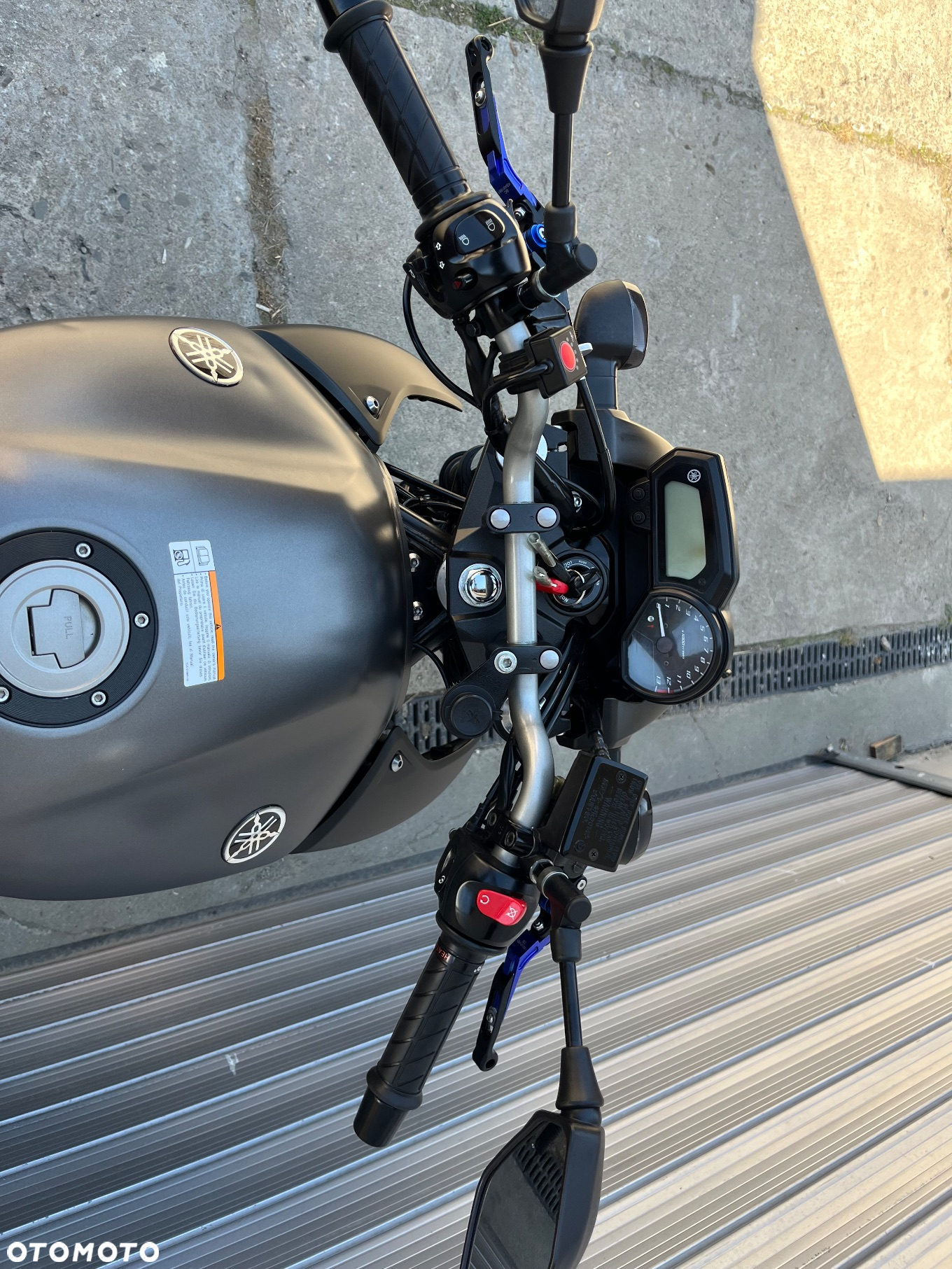 Yamaha XJ - 29