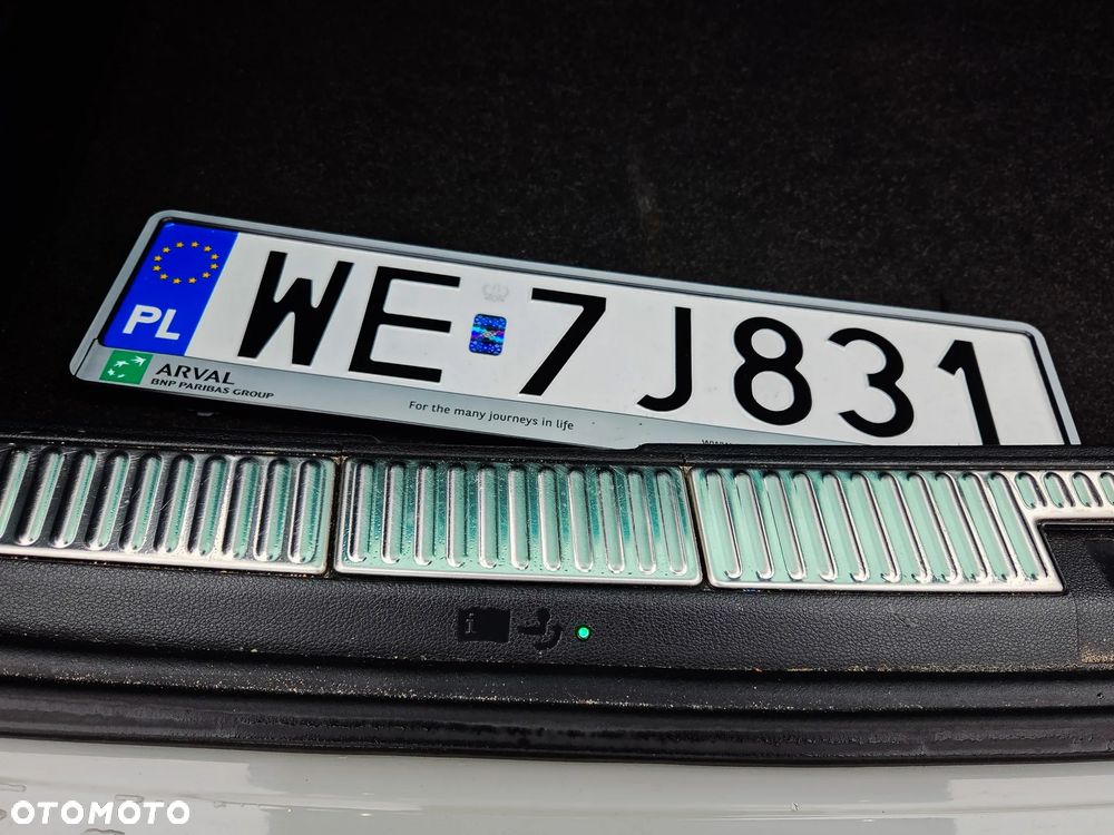 Skoda Superb 2.0 TDI SCR Sportline DSG - 19