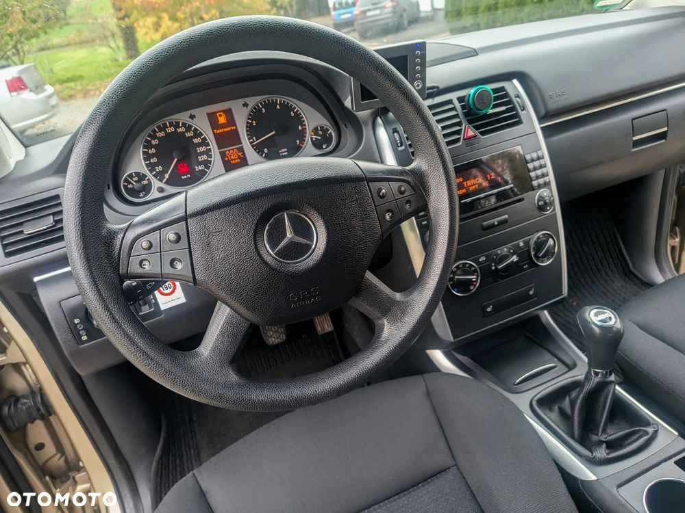 Mercedes-Benz Klasa B 170 - 9