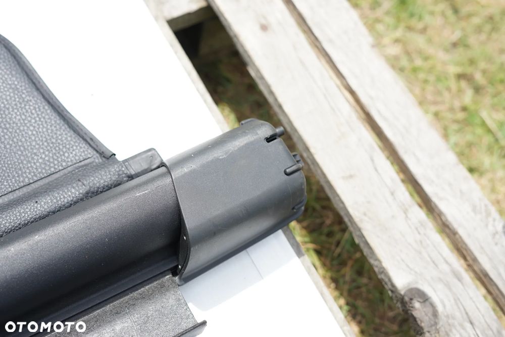 Roleta bagażnika VW Passat B6 Kombi 9937000039 - 9