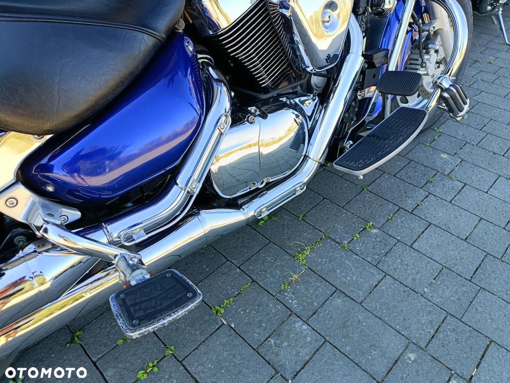 Suzuki Intruder - 5