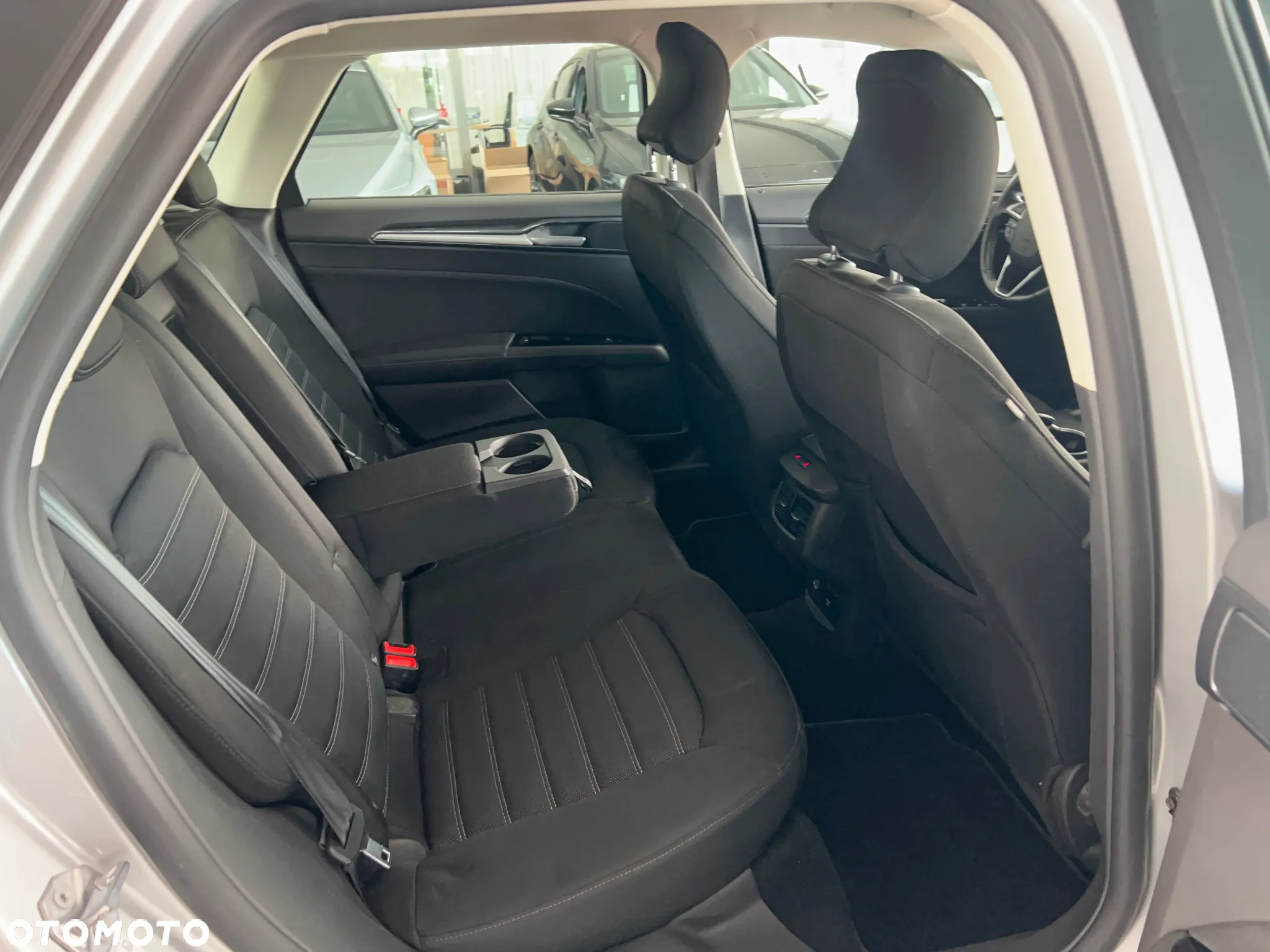 Ford Mondeo 2.0 EcoBlue Titanium - 37