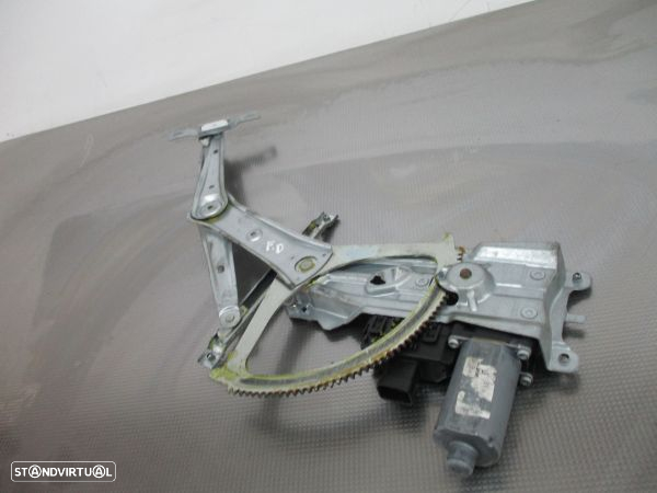 Elevador Frente Dto Opel Astra H (A04) - 2