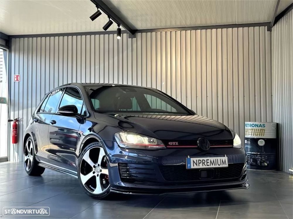 VW Golf 2.0 TSi GTi DSG - 26
