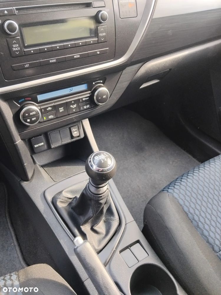 Toyota Auris 1.33 VVT-i Active - 6