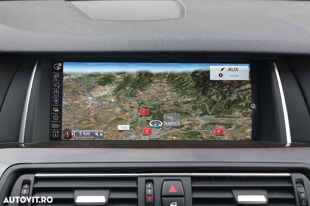 BMW Seria 5 520d Aut. Luxury Line - 6