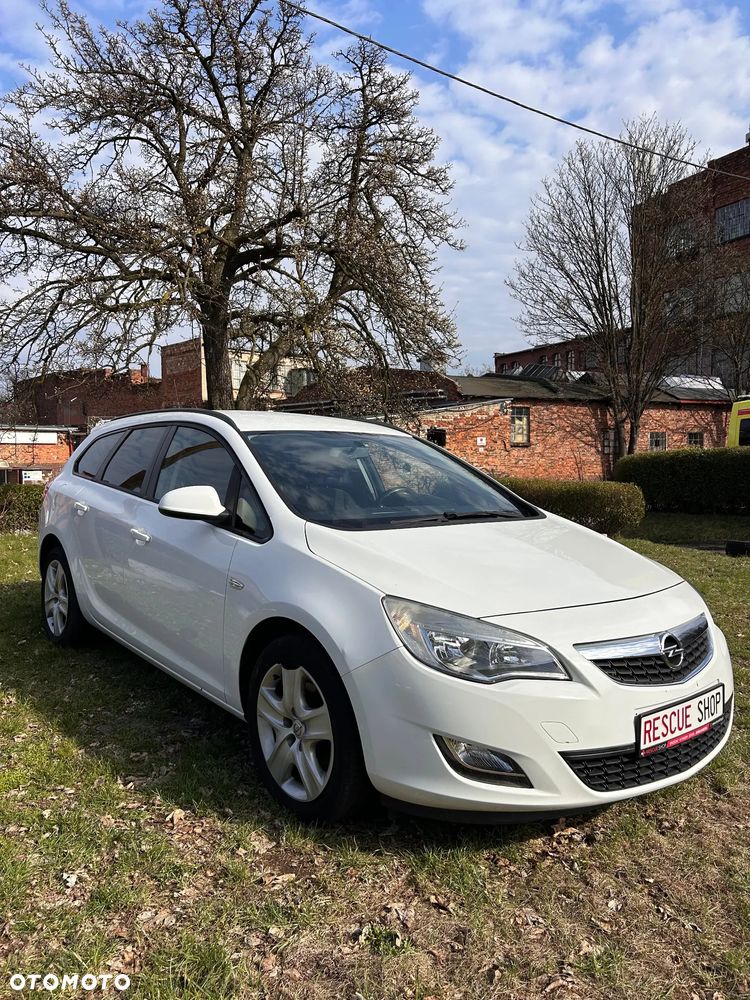 Opel Astra - 4