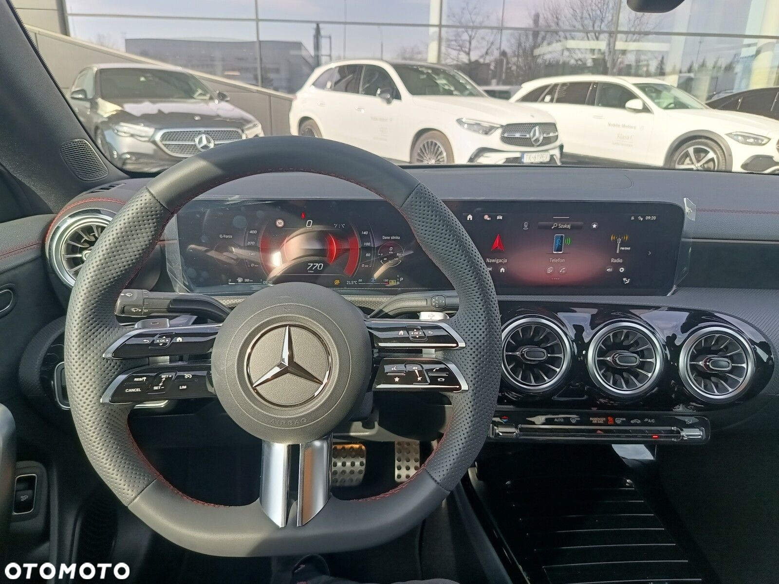 Mercedes-Benz CLA - 22