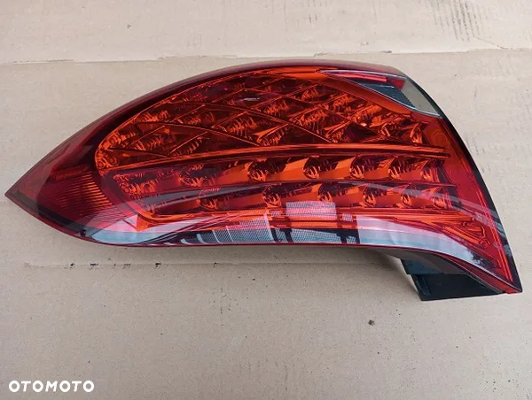 Lampa tylna lewa Porsche Cayenne II 75P 2010-2015r.