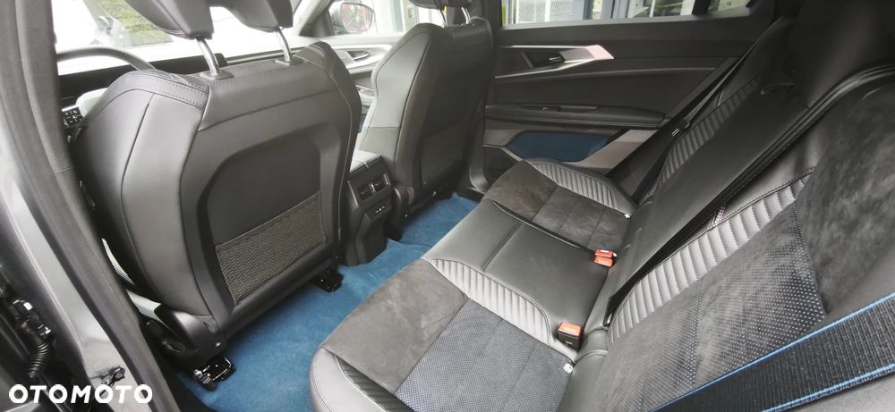 Renault Rafale 1.2 E-Tech PHEV 4x4 300 esprit Alpine MMT - 8