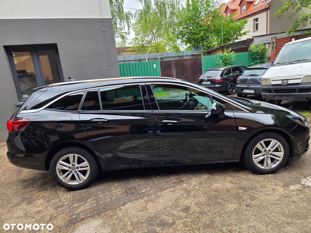 Opel Astra 1.6 D (CDTI) Start/Stop Business - 6