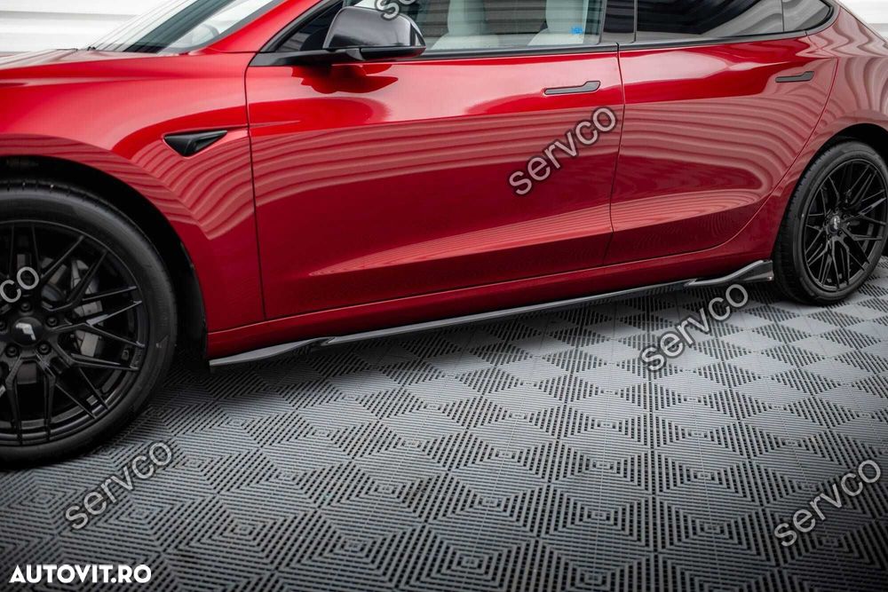 Praguri Tesla Model 3 Project Highland 2023- v3 - Maxton Design - 12