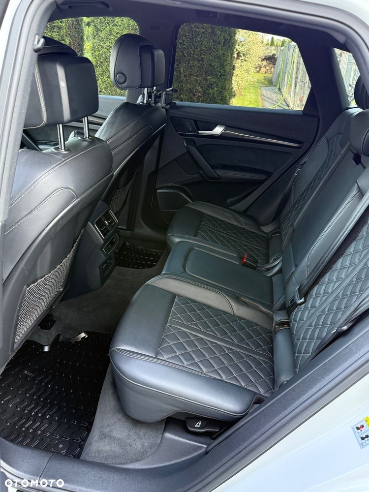 Audi SQ5 - 11