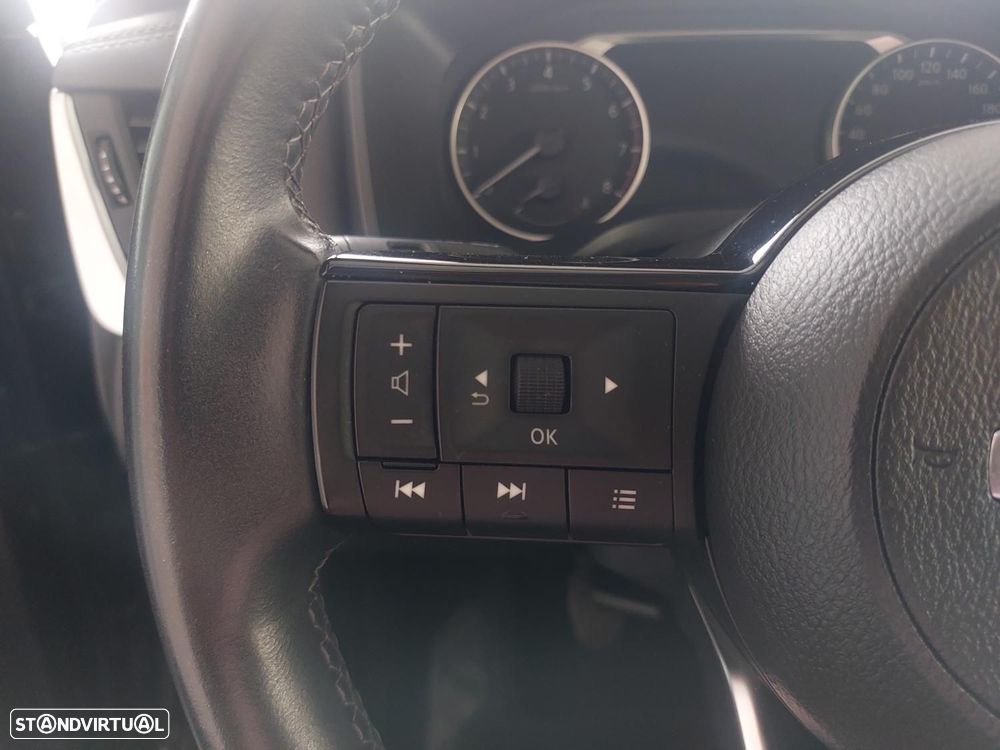 Nissan Qashqai 1.3 DIG-T N-Connecta - 21