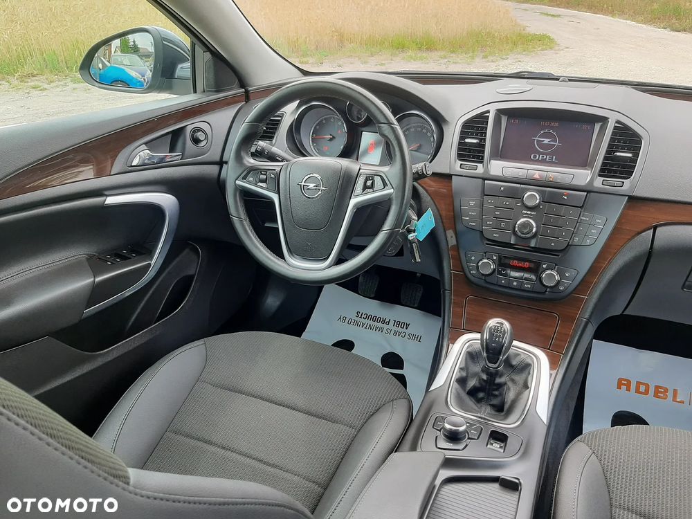 Opel Insignia 1.6 Turbo Cosmo - 25