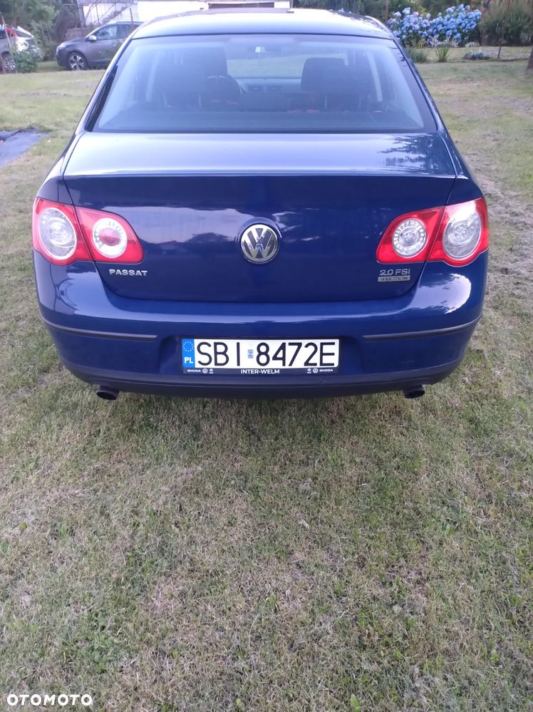 Volkswagen Passat 2.0 FSI 4Mot Comfortline - 9