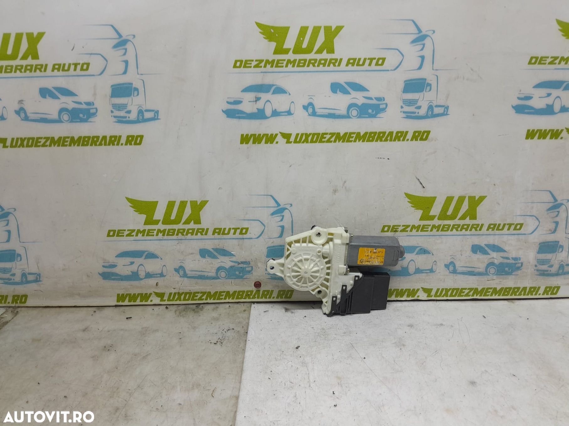 Motoras macara geam dreapta spate 0536006001 Volkswagen VW Golf 5 [20 - 1