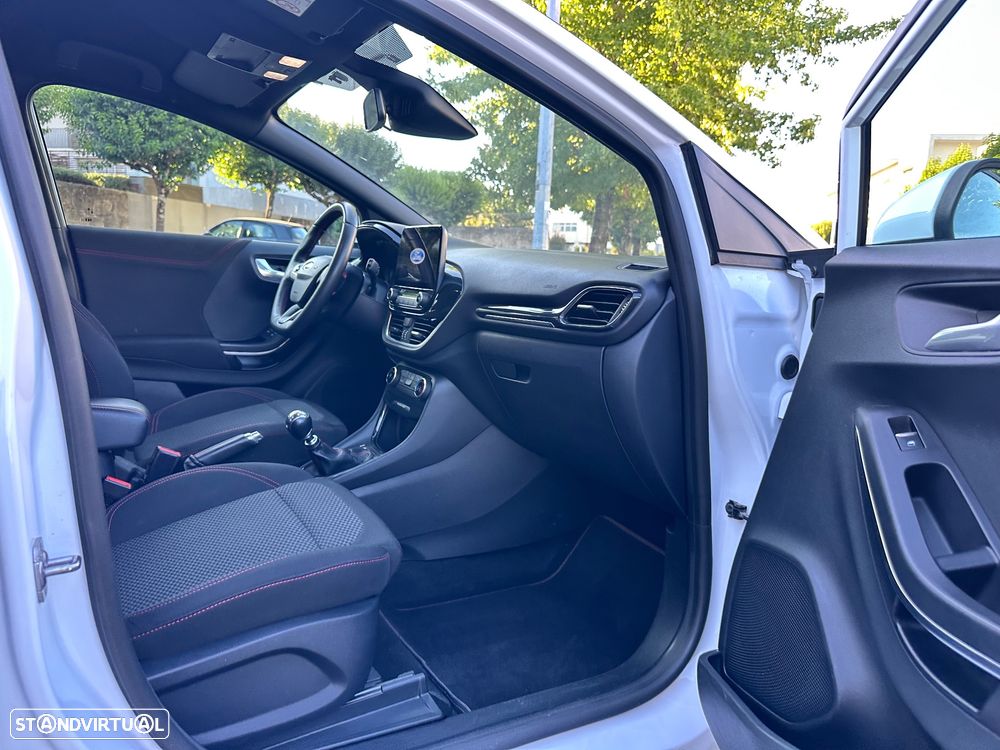 Ford Puma 1.0 EcoBoost MHEV ST-Line - 46