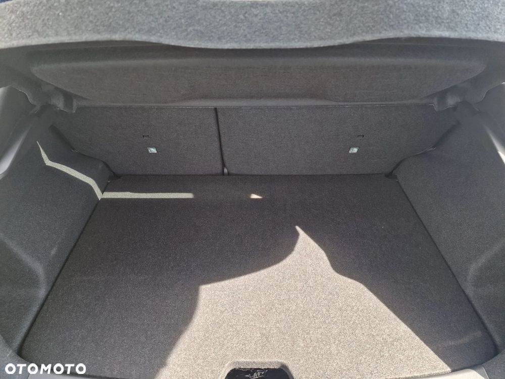 Nissan Juke 1.0 DIG-T N-Connecta DCT - 10