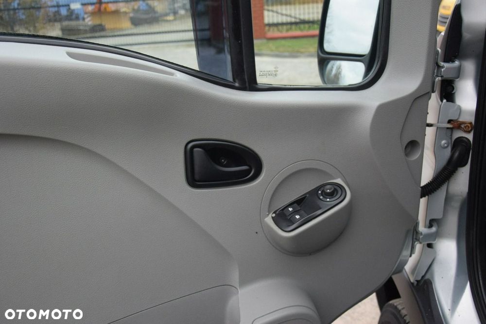 Renault Master - 25