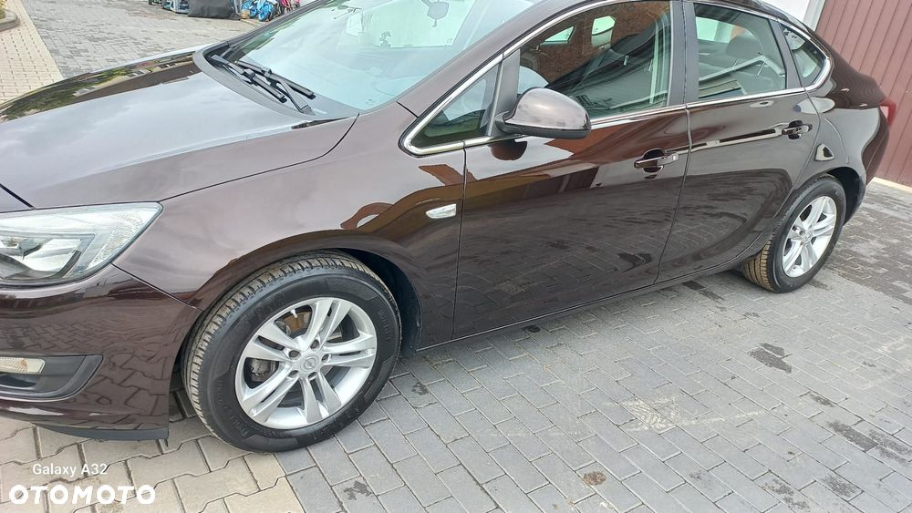Opel Astra - 3