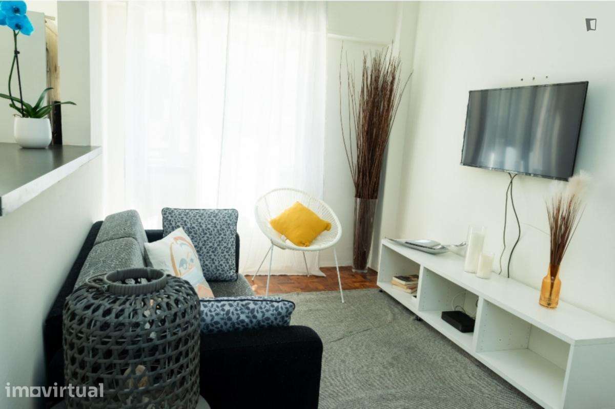 Apartamento com 2 quartos - localizado em Benfica Lisbon - Grande imagem: 4/9