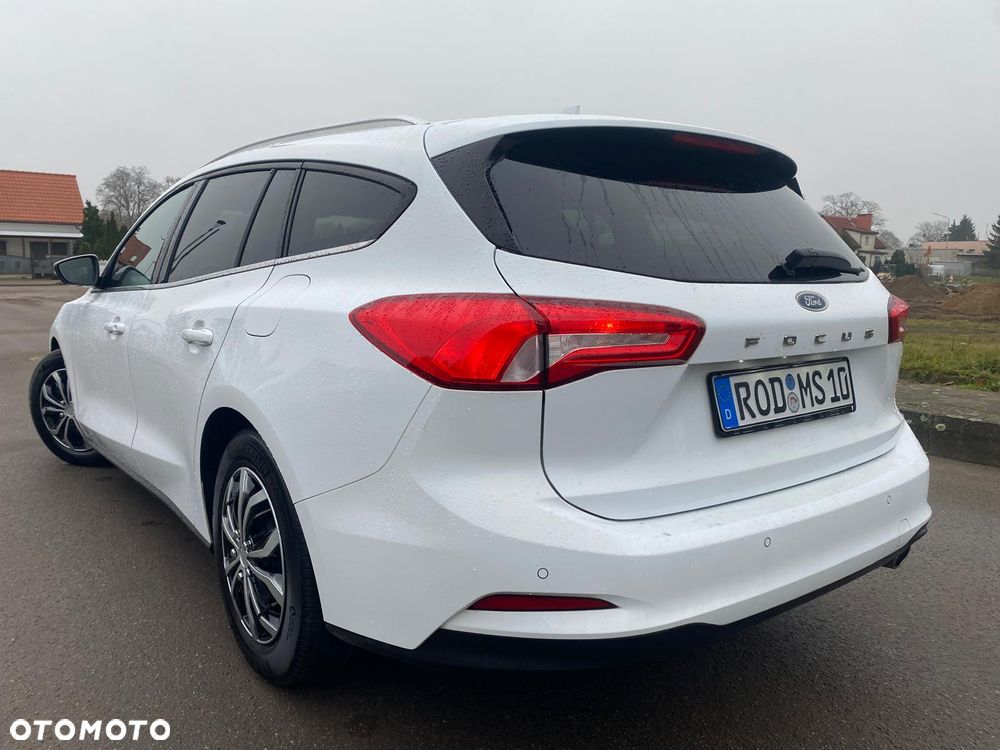 Ford Focus 1.5 TDCi DPF Start-Stopp-System Titanium - 3