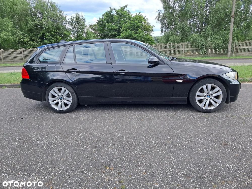 BMW Seria 3 320d - 1
