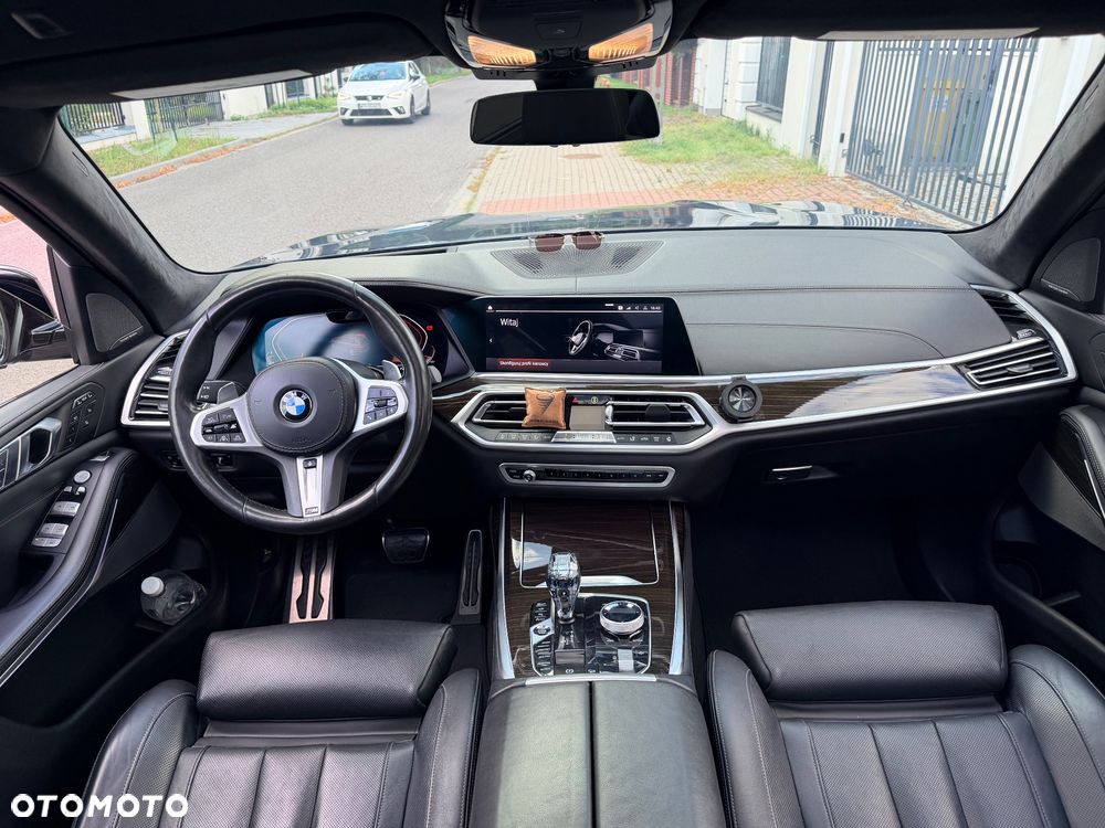 BMW X7 M50i sport - 34