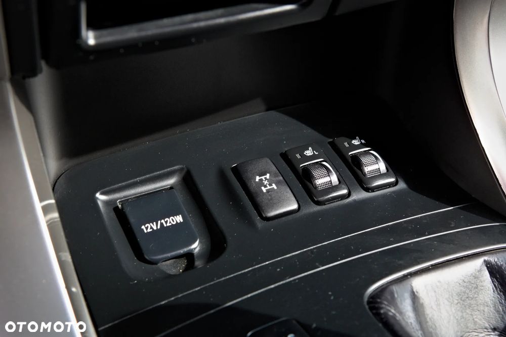 Toyota Land Cruiser 3.0 D Sol Navi - 34