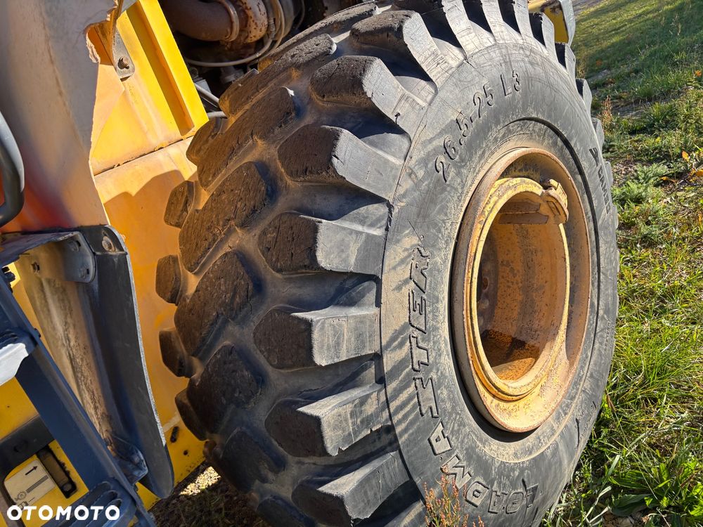 New Holland W270B ładowarka 24tony 4,5m3 2007r bez luzów CUMINS - 19