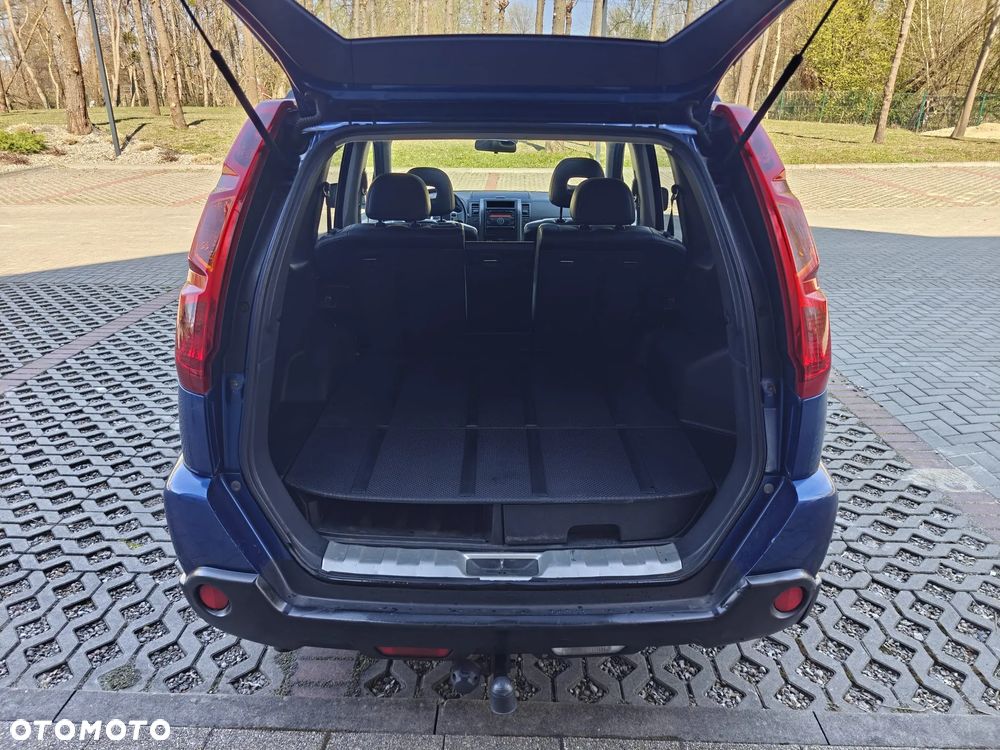 Nissan X-Trail 2.0 dCi 4x4 DPF Platinum - 12