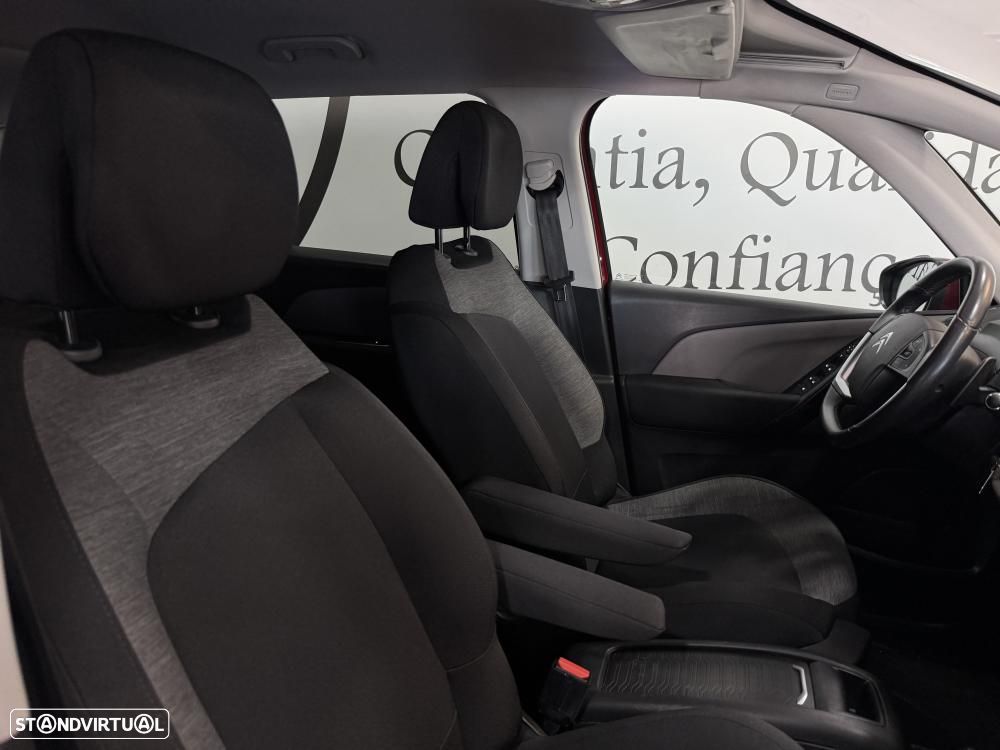 Citroën Grand C4 Spacetourer BlueHDi 130 Stop&Start EAT8 SHINE - 37