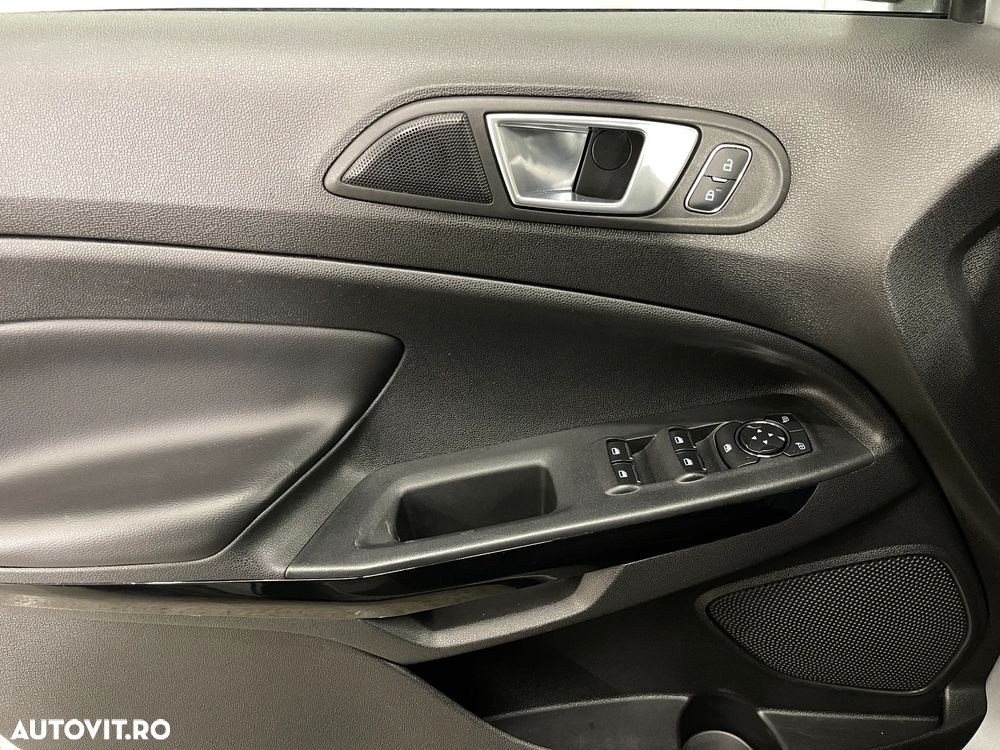 Ford EcoSport 1.0 EcoBoost Titanium - 20