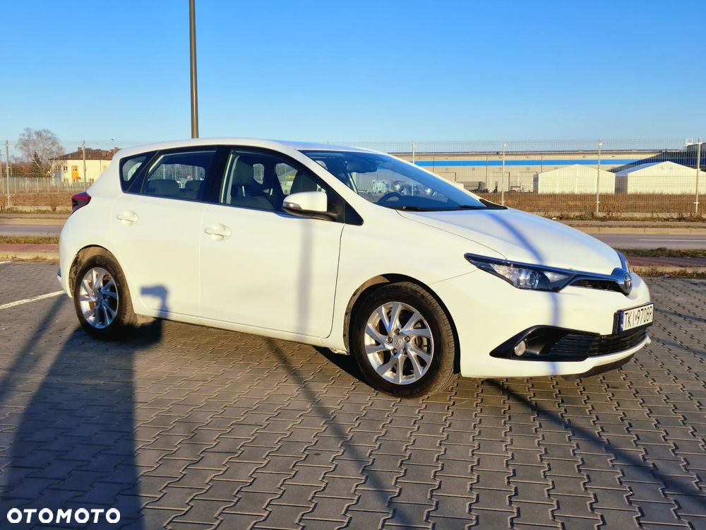 Toyota Auris 1.2 Turbo Comfort - 9