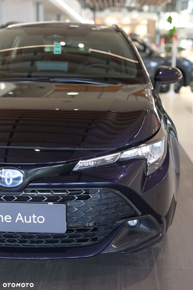 Toyota Corolla 1.8 Hybrid Comfort - 38