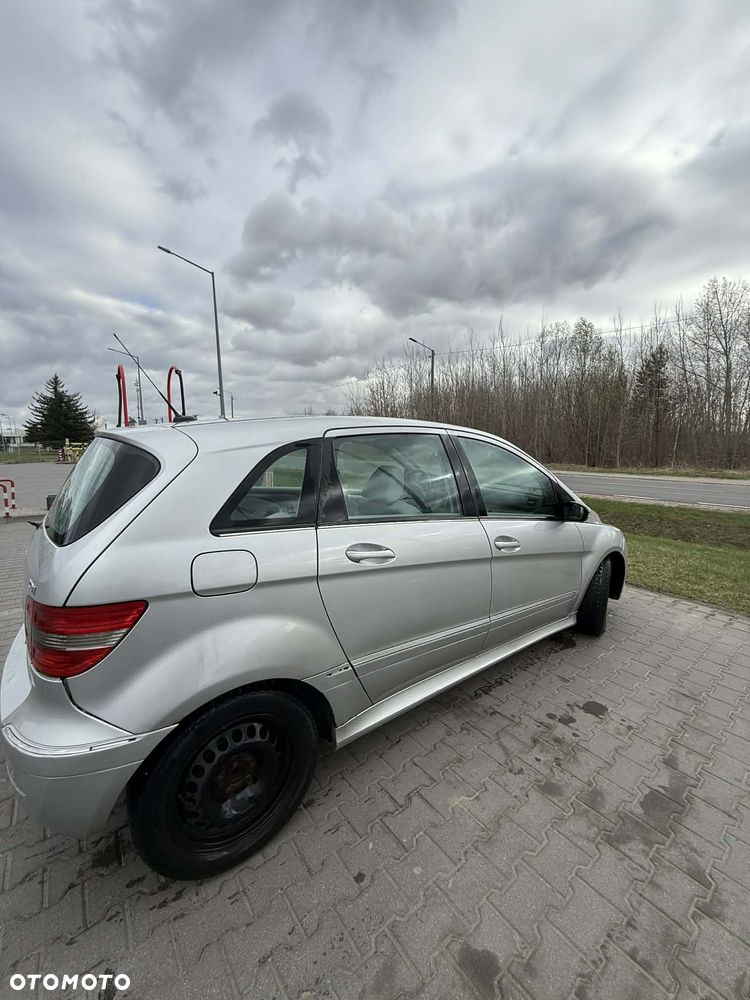 Mercedes-Benz Klasa B 180 CDI - 4