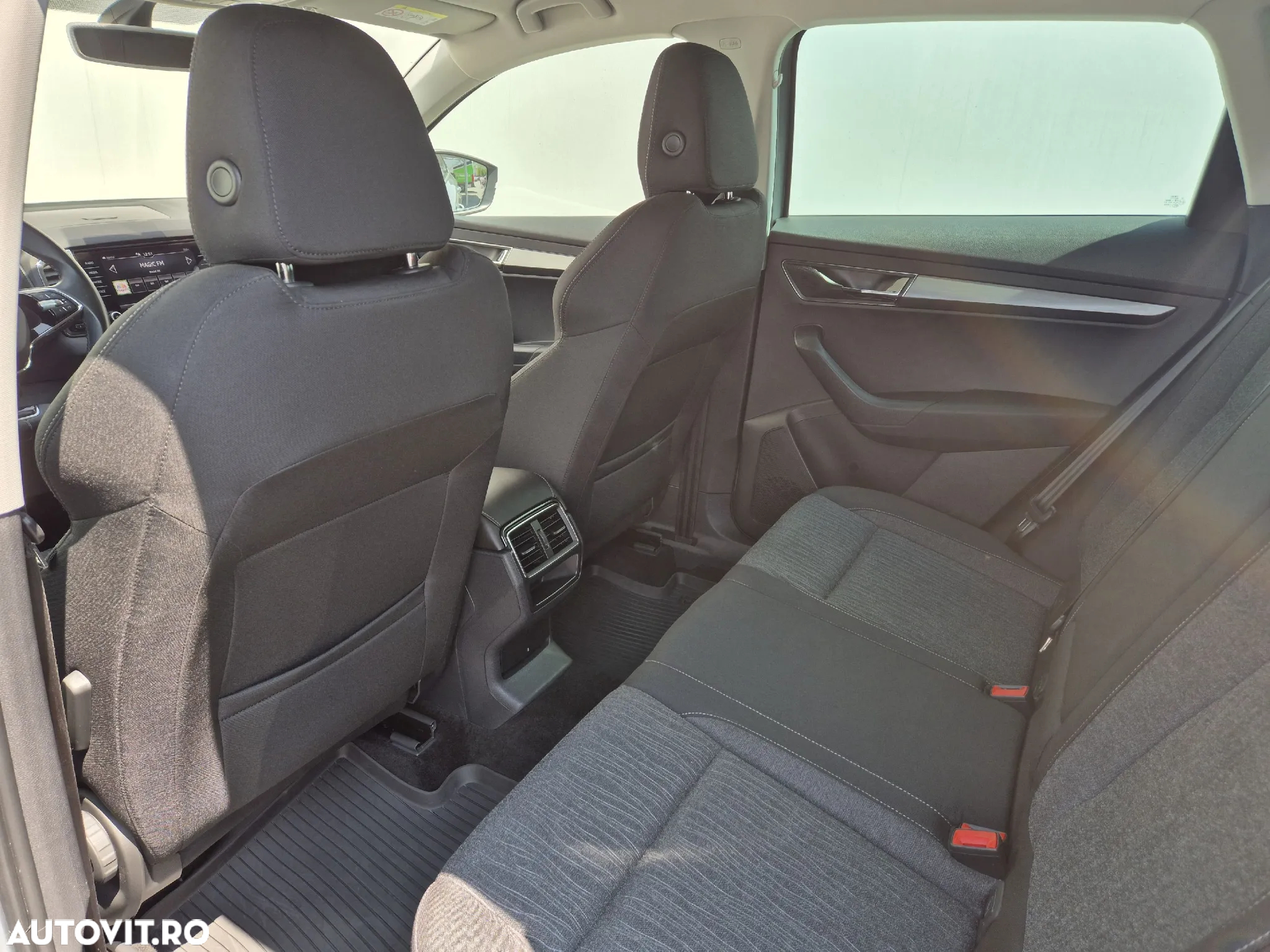 Skoda Karoq 1.5 TSI DSG Style - 12