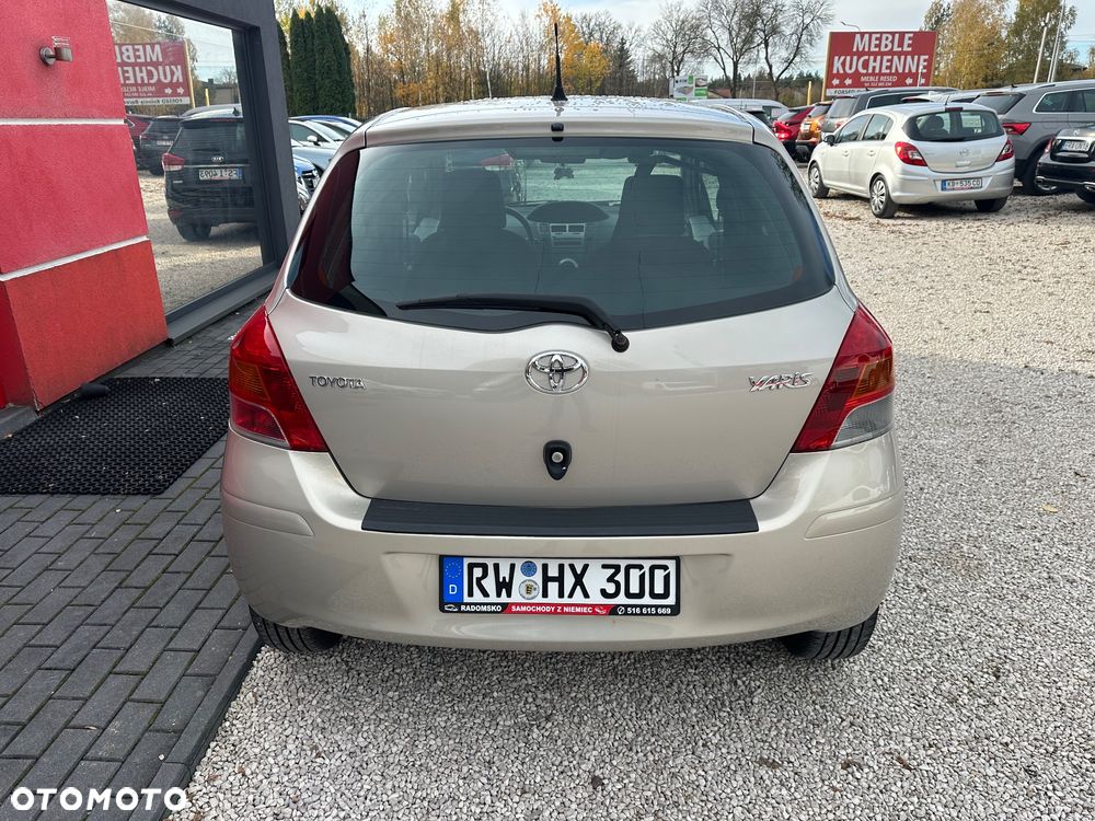 Toyota Yaris 1.33 VVT-i Sol - 13