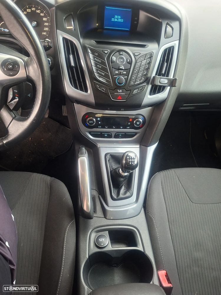 Ford Focus SW 1.6 TDCi Titanium - 6