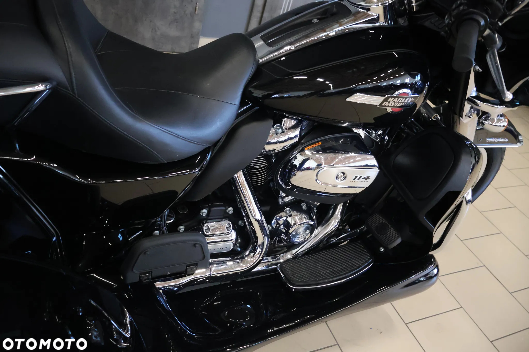 Harley-Davidson Touring Electra Glide - 14